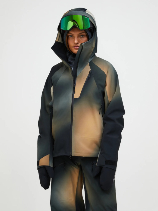 Peak Performance Trailblazer HIPE® 3L Shell Jacket Women
G80472 model Peak Performance Trailblazer HIPE® 3L Shell Jacket Women
G80472 model